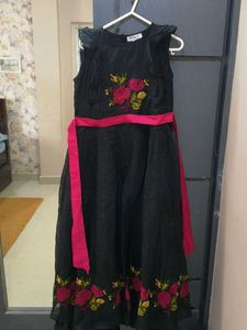 Girls&#39; Black Floral Dress