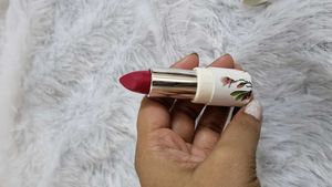 MOISTURE MATTE LIPSTICK