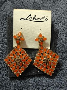 Orange Stone Diamond-Shaped Earrings