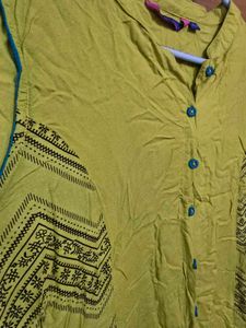 Green Printed Casual Kurta