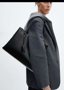 Mango Black Tote Bag