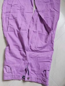Falred Jeans With Slide Cut