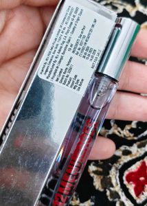 Carolina Herrera 212 Men Perfume