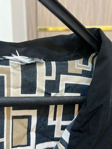 Geometric Print Top