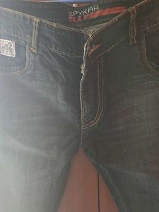 Men&#39;s Jeans