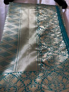 Green Shahlu with Stitched Blouse