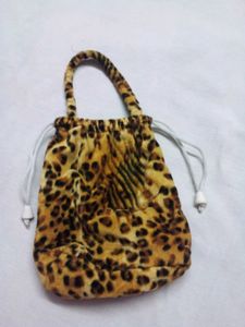 Elegant Purses For Party And Regular Use