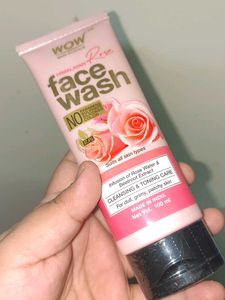 WOW Himalayan Rose Face Wash