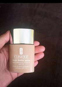Clinique Foundation Neutral CN 52