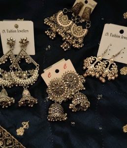 Beautiful Oxidised Jhumkas ( Pack Of 4)