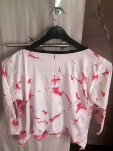Stylish Top With 3/4 Sleeves. Size XXL.