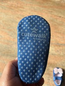 Baby Hug Shoes Helps Kid To Walk Easily And Smooth