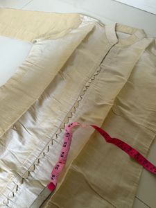 ✨ Golden Grace – Handcrafted Raw Silk Kurta in XL