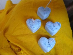 6Heart Candle