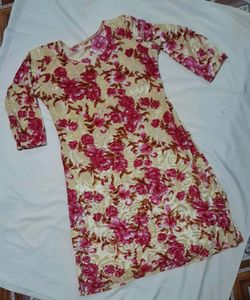 Velvet Flowers Print Kurti 💞