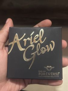 Forever52 Ariel Glow Compact