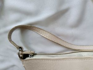 Women crocodiele-embossed Shoulder Bag
