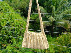 crochet baguette bag