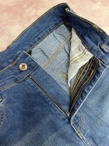 Street9 Blue Denim Jeans with Slit Hem – Size 26