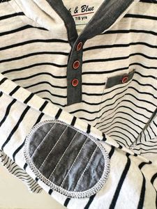 Boys 7/8 Yrs Hooded Tshirt.