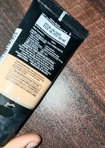 Faces Canada All Day Hydra Matte Foundation