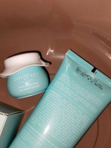 💐Deep Pore Clean Milky Form Cleanser Dot And Key