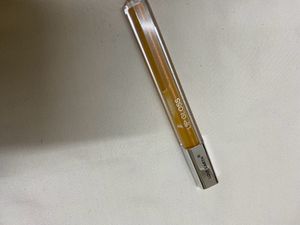 LOVE EARTH golden lipgloss