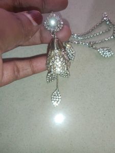 Earings With Chain Perfect For Wedding