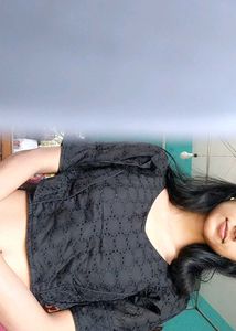 🌟🌟🌟Black Embroidered Blouse🌟