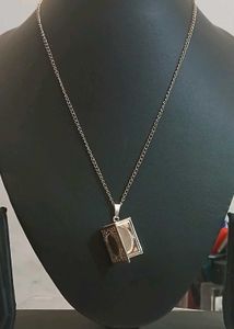BOOK LOCKET With AntiTarnish Stainless Steel Chain