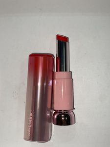Etude Glow Stick Color Lasting 02