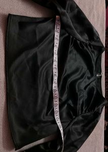 NA-KD Women&#39;s Satin Crop Top
