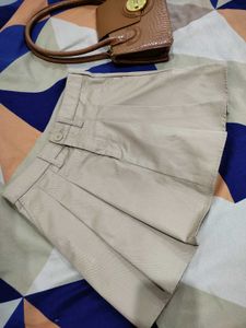 Mini pleated skirt