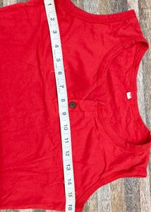 Red Sleeveless T-Shirt For Women