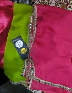Mitera Colourblocked Pure Georgette Saree