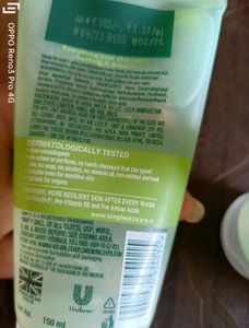 SIMPLE FACE WASH