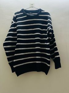 Striped Sweater (Black And White)