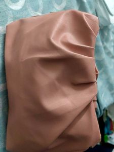 Stylish Pink Handbag with Chain Detail