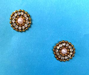 Glamorous Gold &amp; Pearl Earrings