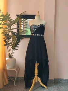 Elegant And Unique Party , Wedding Gown