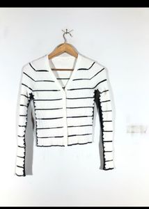 Pullover top
