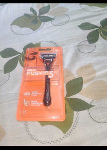 Bestseller Gillette Fusion 5 Brand New Product