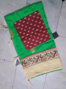 Green &amp; Maroon Sari with Blouse Piece