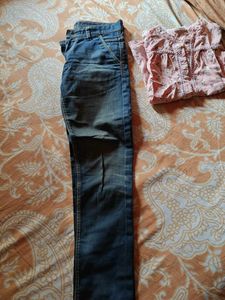 Pink Floral Top + Guess Premium Blue Jeans Combo