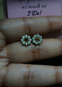 GIVA golden Sparkling Earrings