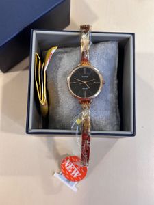 Timex Fashion Women&#39;s Black Dial Round Case Watch