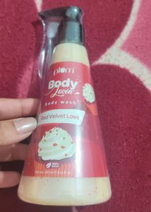 Combo Of 2 Red Velvet  Body Butter &amp; Bodywash