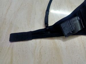 H &amp; M women's Comfy Black Bra