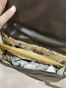 Classic Sling Bag