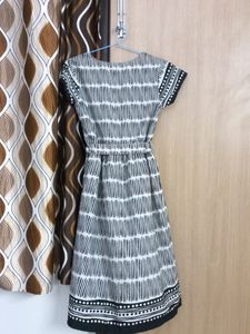 Zebra print Black and white frock | Brand : Easybu